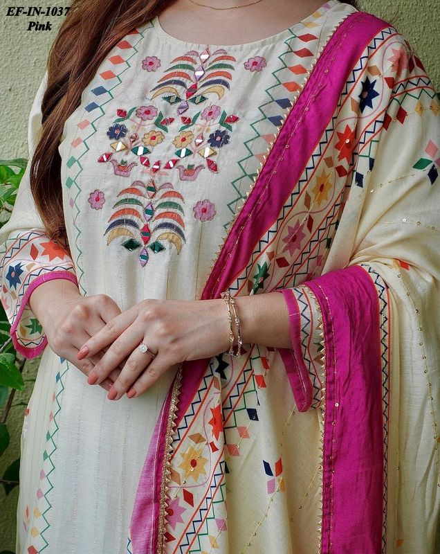 Exclusive Printed Maslin Kurti Handwork In Neck With Full Sequence Work In Kurti