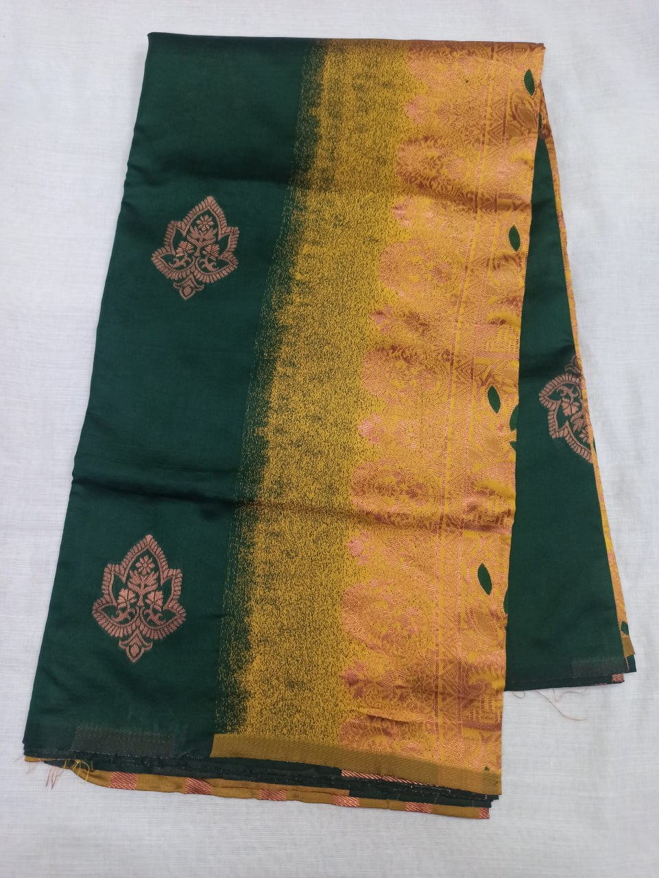 Tranding Soft Lichi Silk With Jacquard Work Sarees