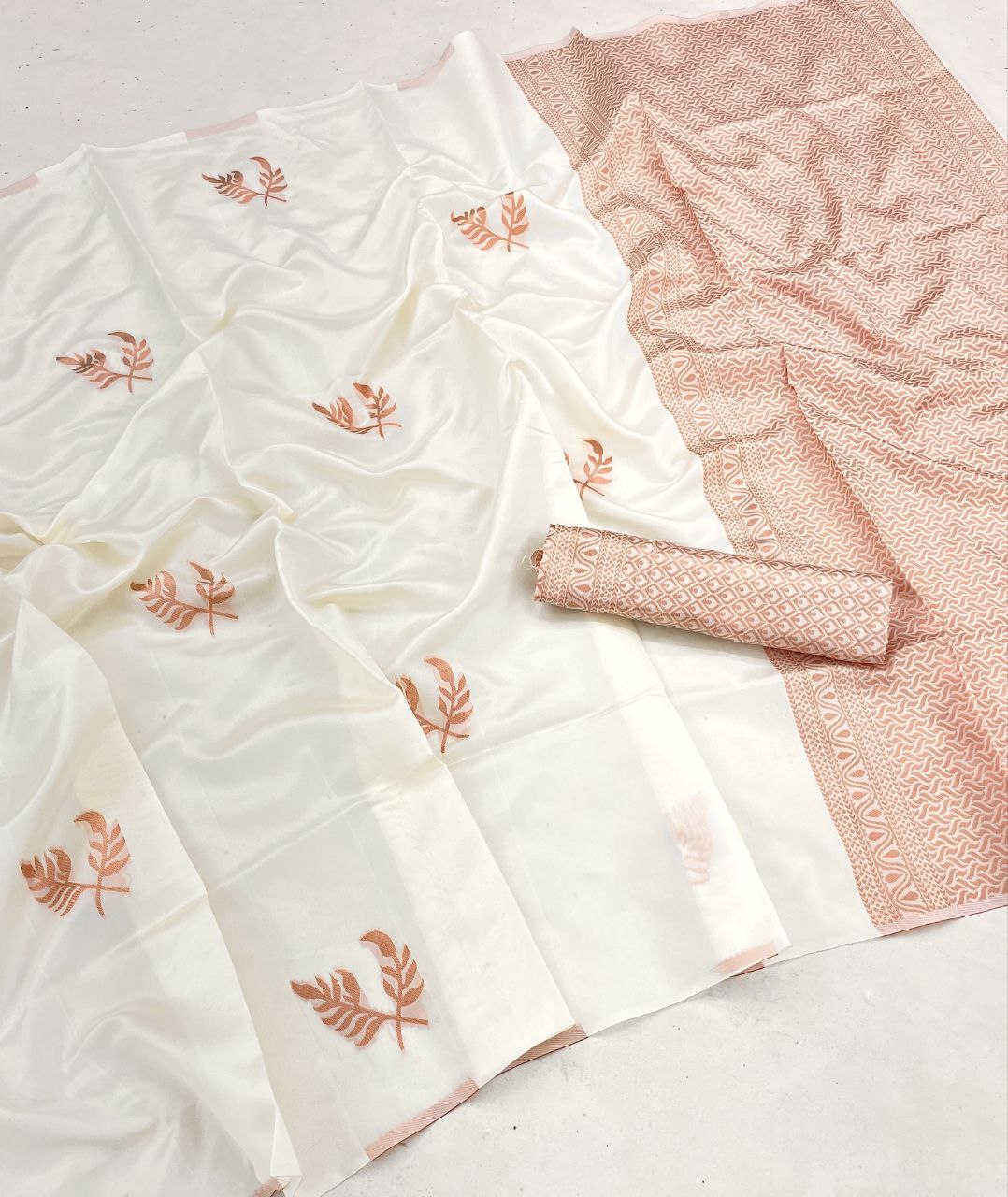 Beautiful Soft Banarasi Lichi Silk Jacquard Work Sarees