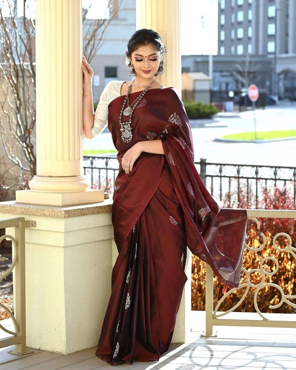 Tranding Soft Lichi Silk Jacquard Work Sarees