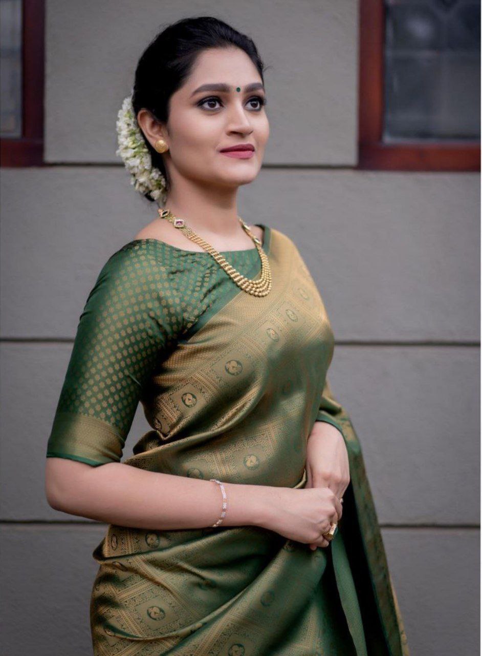 Partywear Banarasi Soft Lichi Silk Jacquard Work Sarees