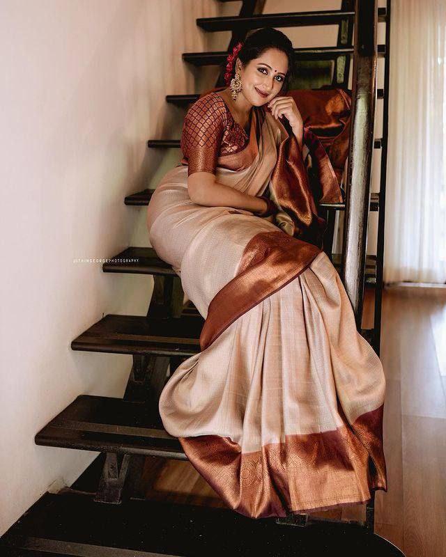 Exclusive Soft Lichi Silk With Jacquard Work Sarees
